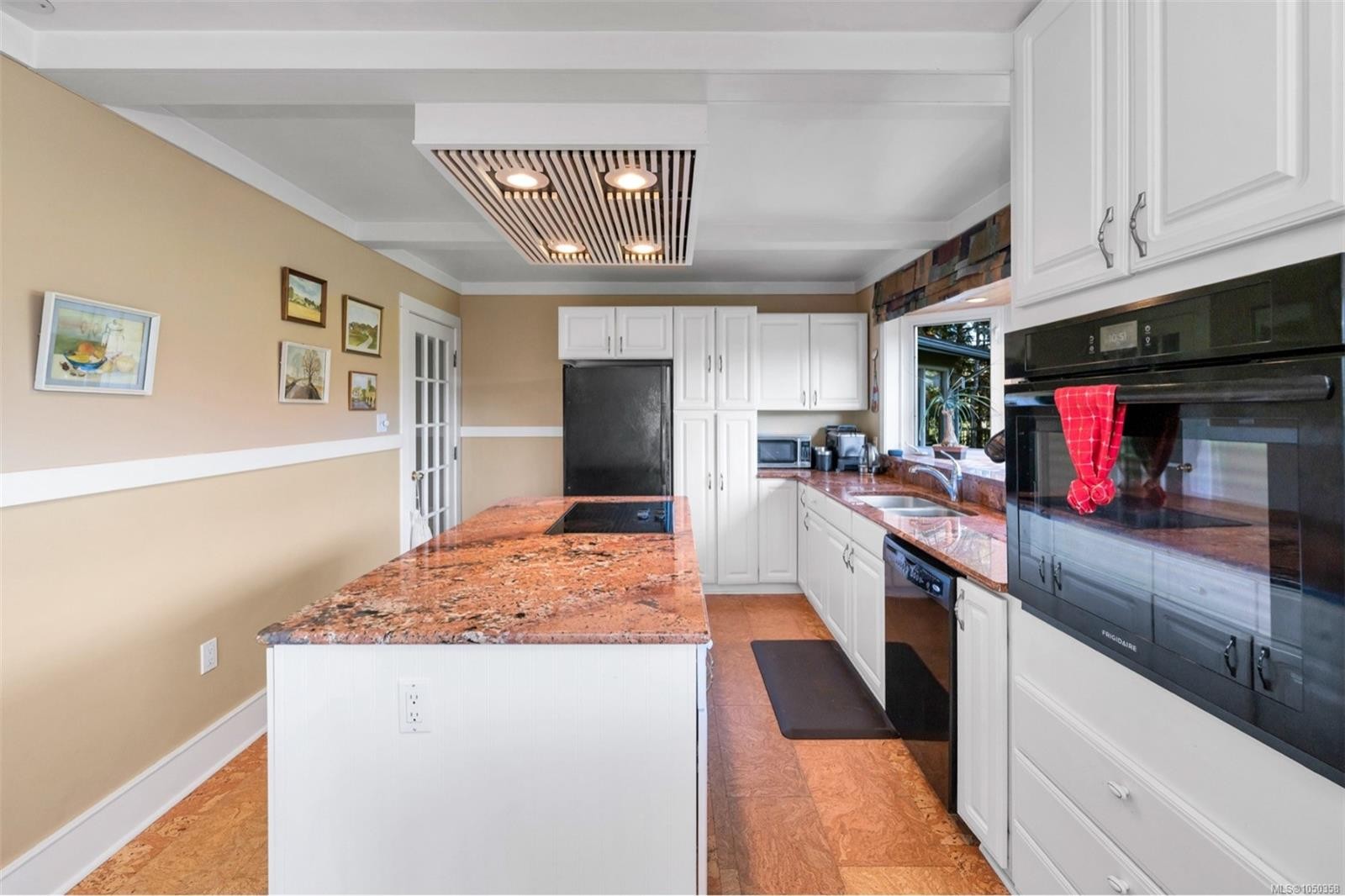 6693 Genoa Bay Rd, Duncan, BC