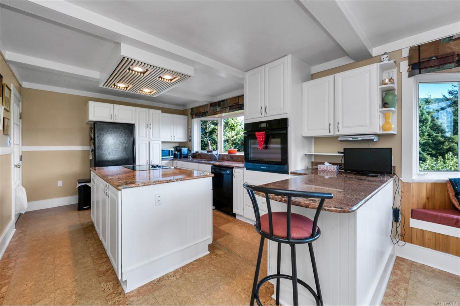6693 Genoa Bay Rd, Duncan, BC