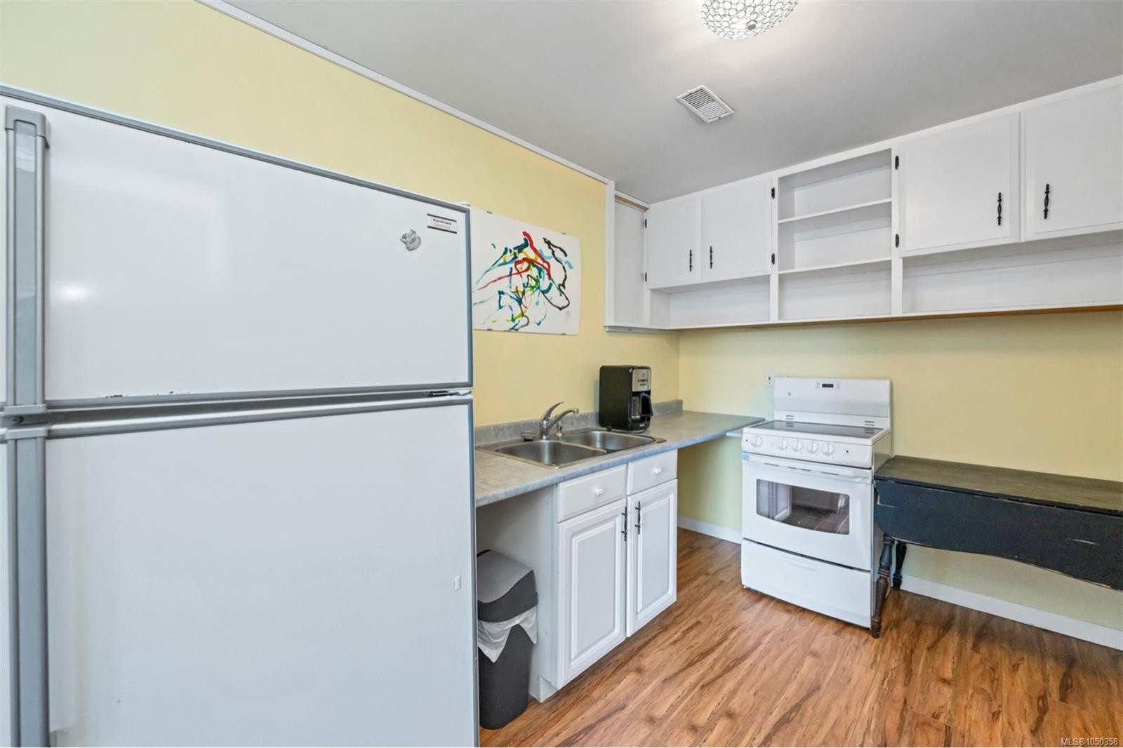 6693 Genoa Bay Rd, Duncan, BC