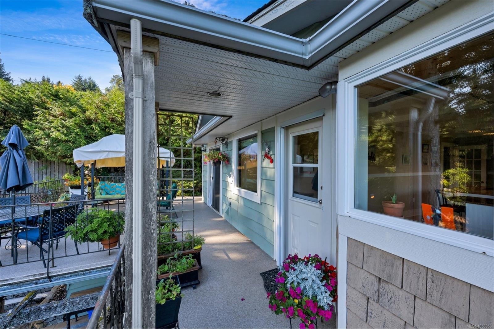 6693 Genoa Bay Rd, Duncan, BC