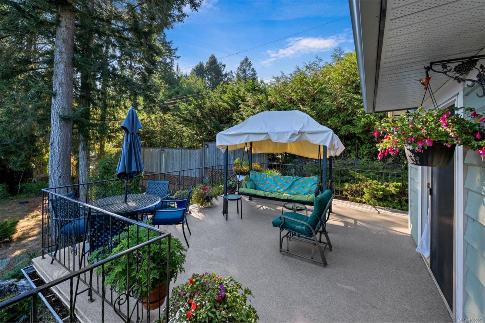 6693 Genoa Bay Rd, Duncan, BC