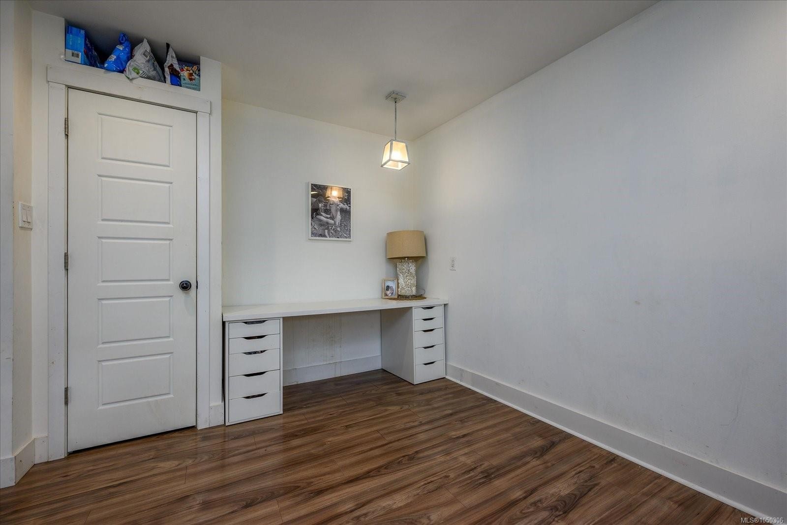 7128 Benwaldun Rd, Lantzville, BC