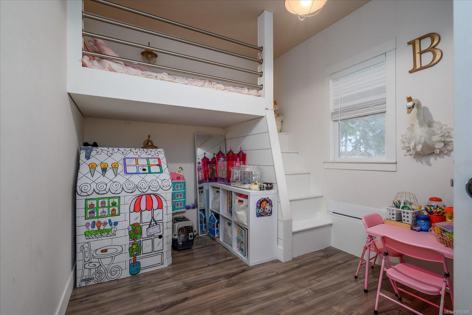 7128 Benwaldun Rd, Lantzville, BC