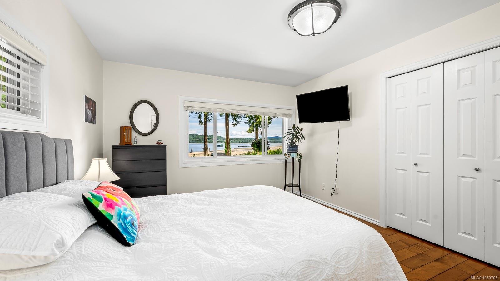 7410 Yake Rd, Fanny Bay, BC