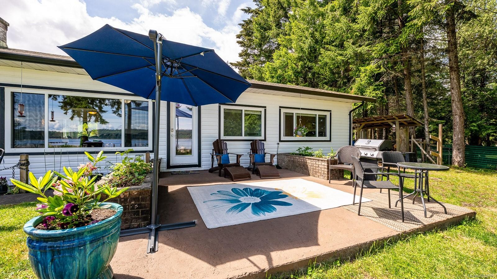 7410 Yake Rd, Fanny Bay, BC