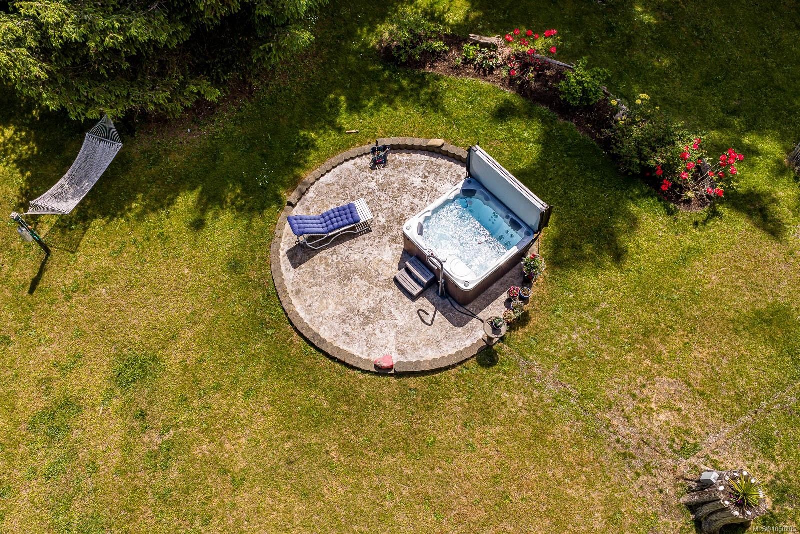 7410 Yake Rd, Fanny Bay, BC