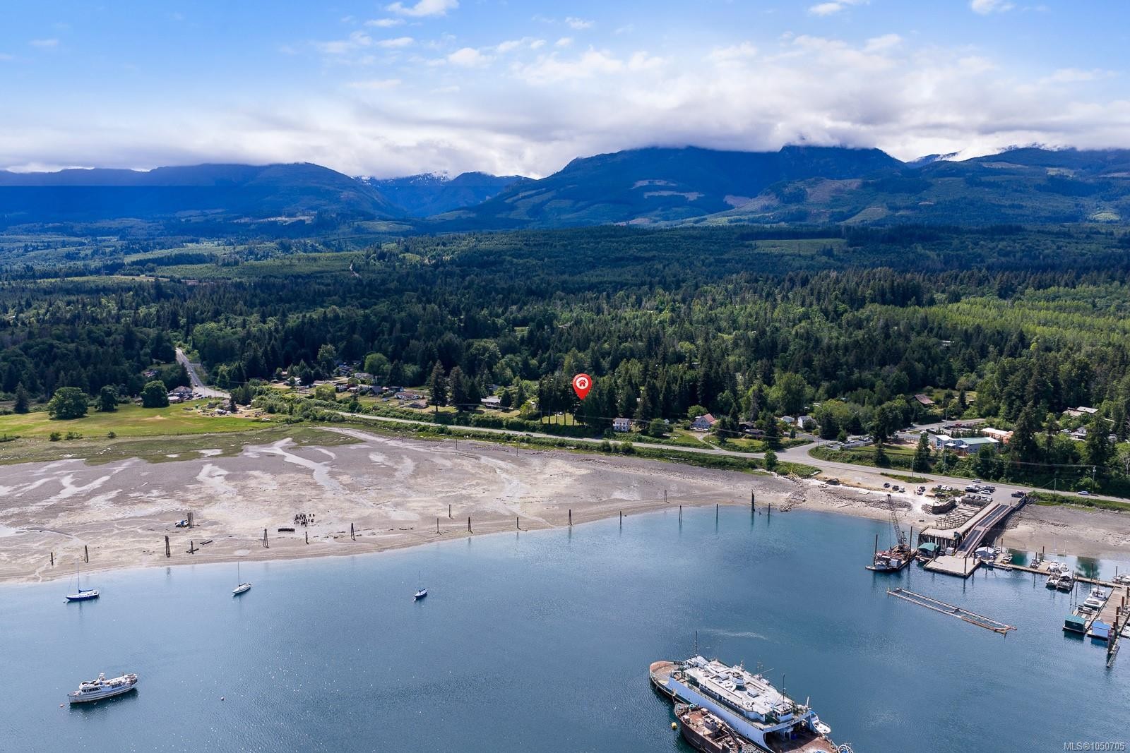 7410 Yake Rd, Fanny Bay, BC