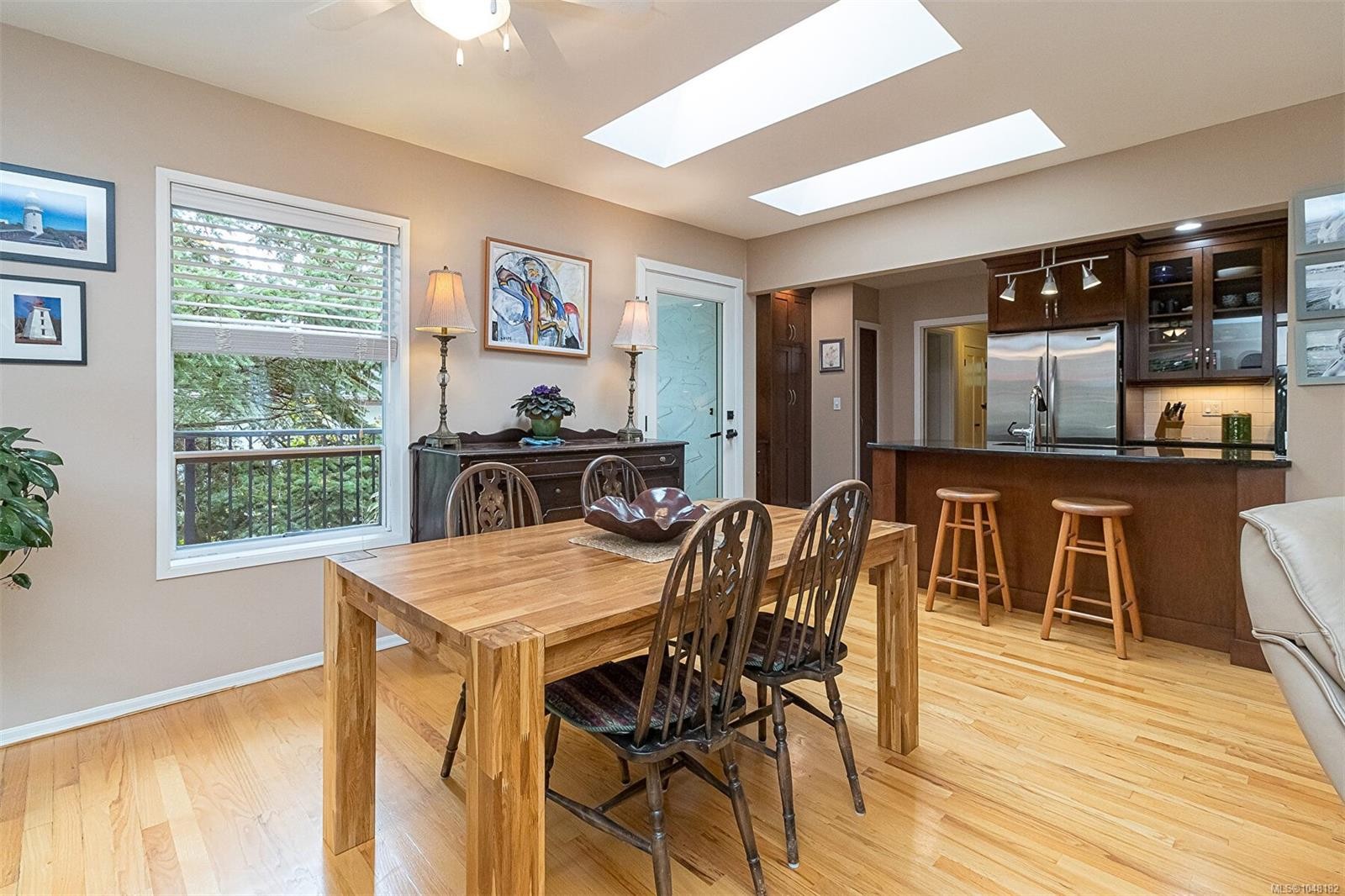 3960 Cumberland Rd, Saanich, BC