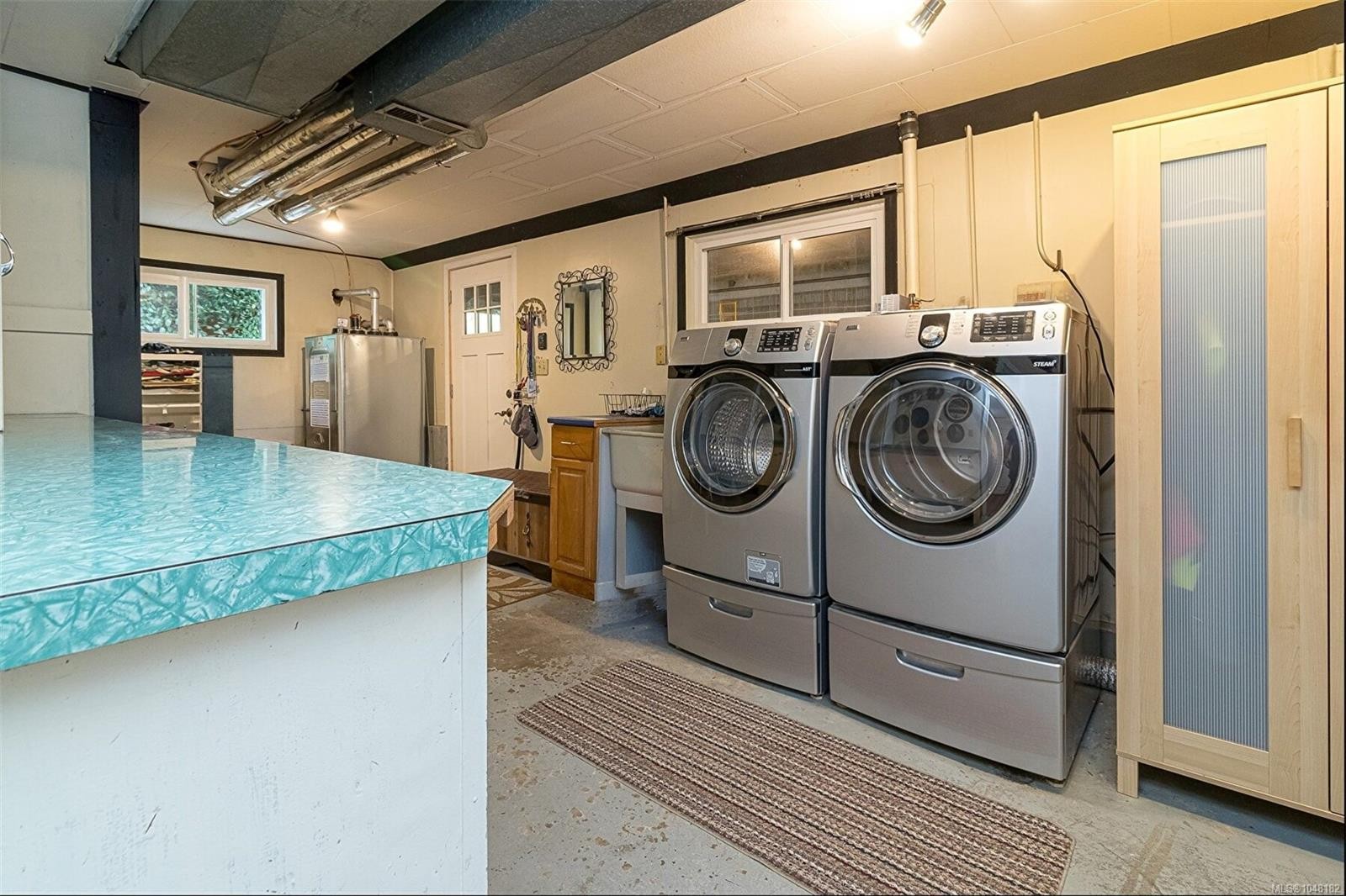 3960 Cumberland Rd, Saanich, BC