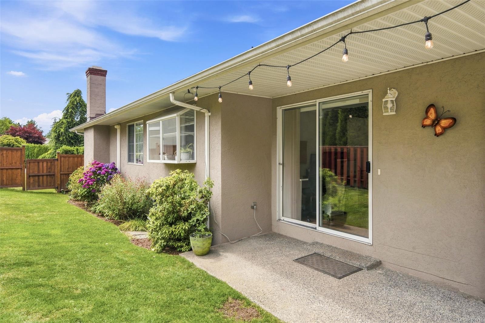 #8-6766 Central Saanich Rd, Central Saanich, BC