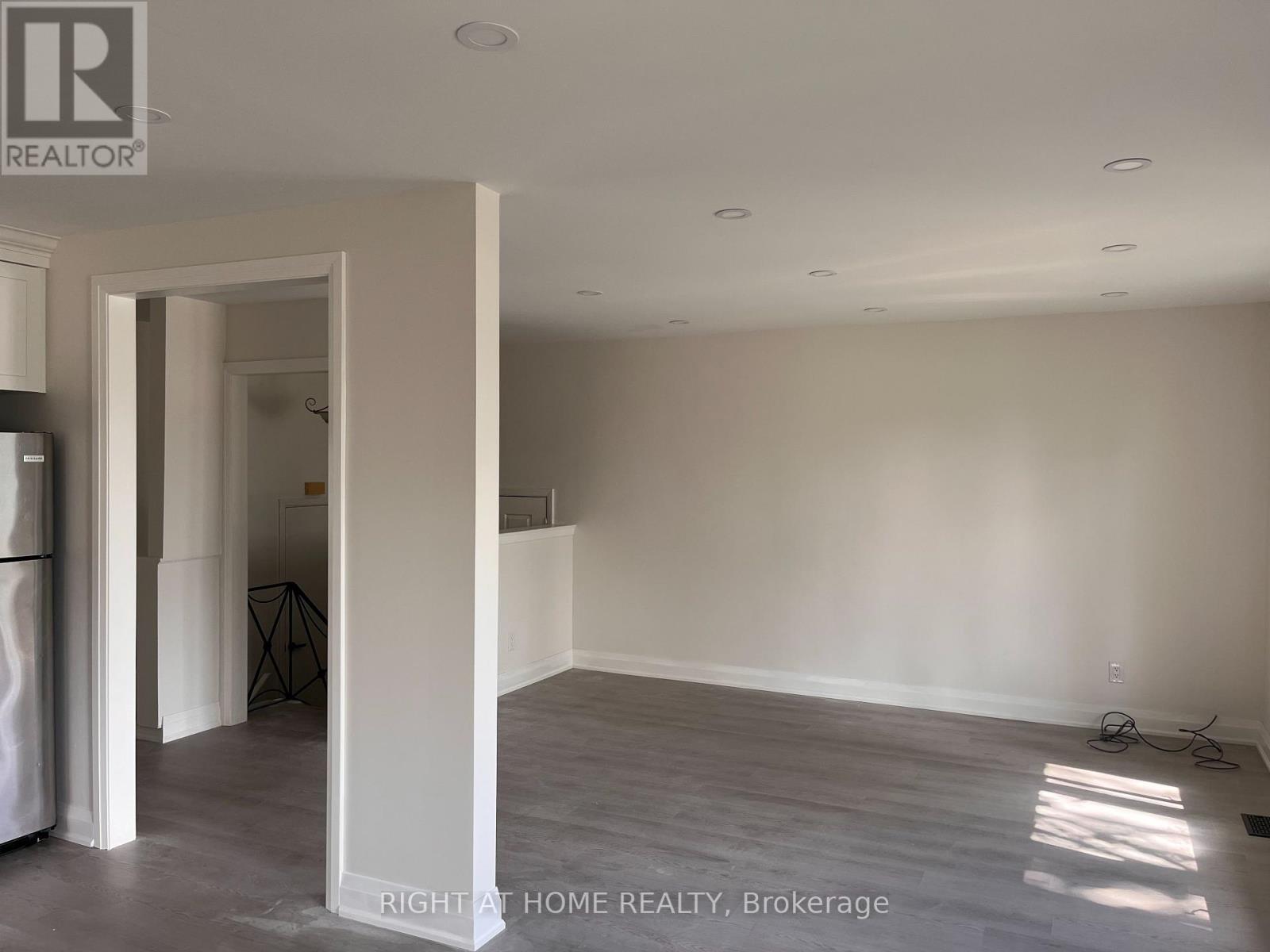 32 Brimorton Drive, Toronto, ON
