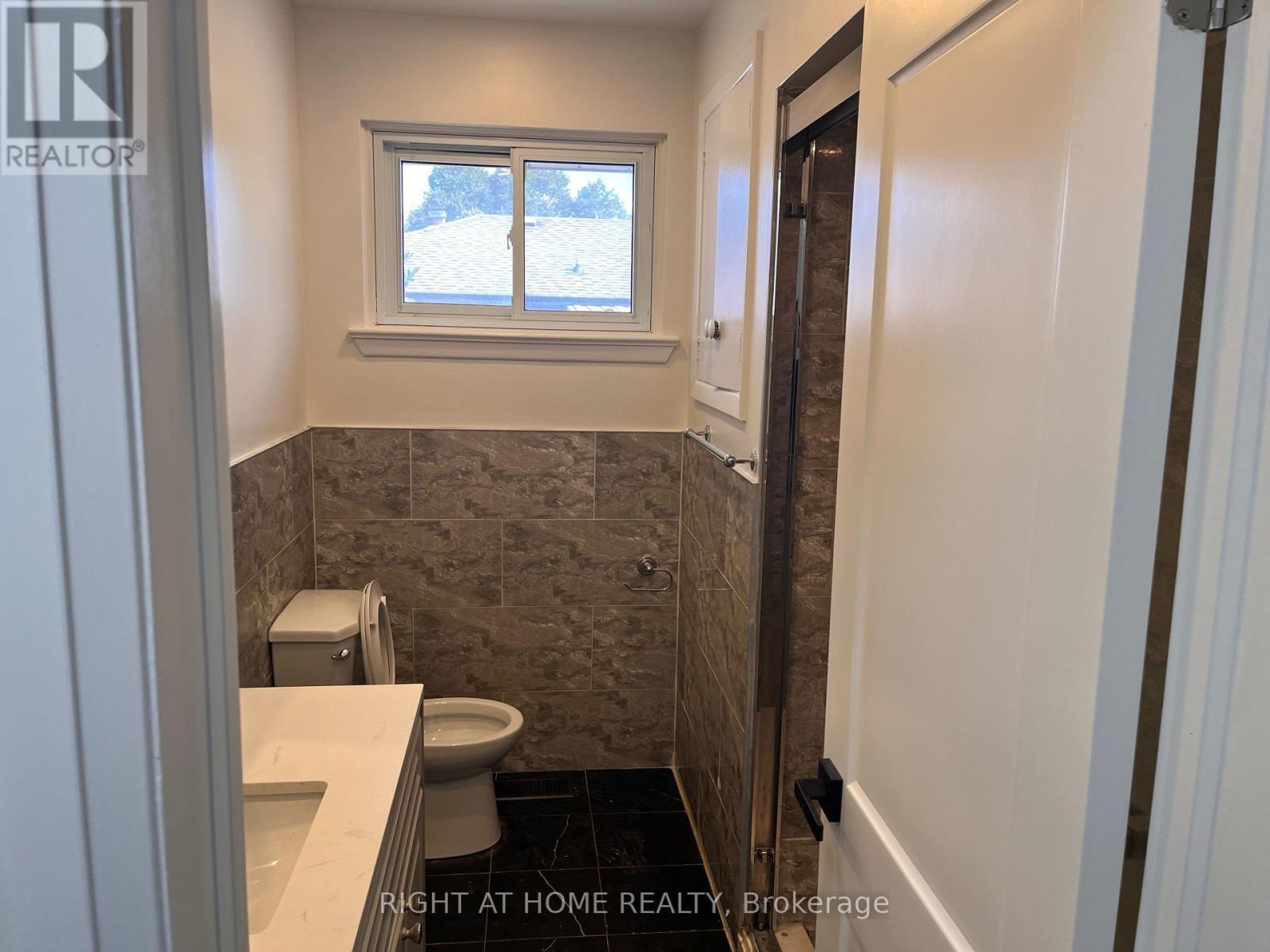 32 Brimorton Drive, Toronto, ON