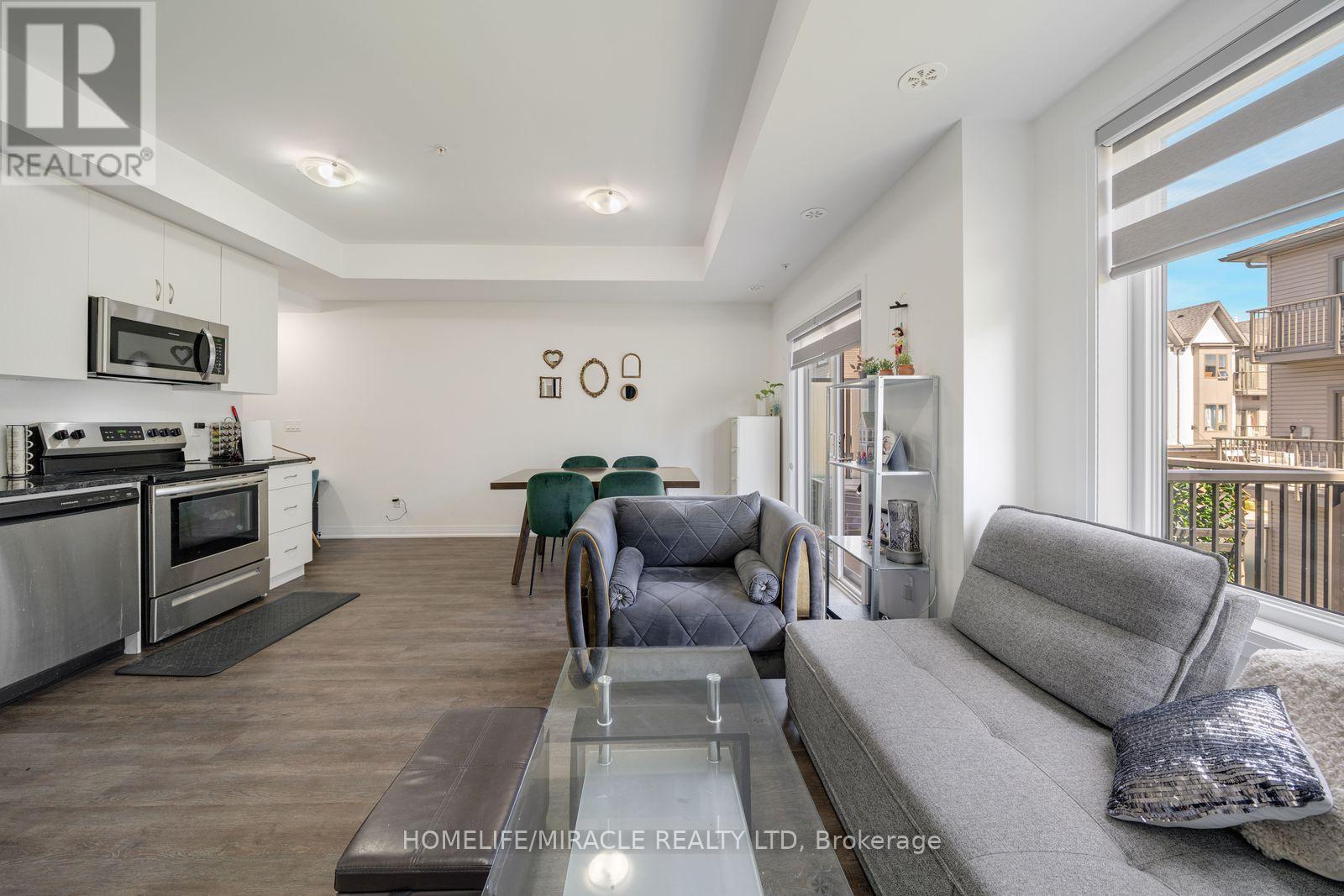 104 - 2635 William Jackson Drive, Pickering, ON