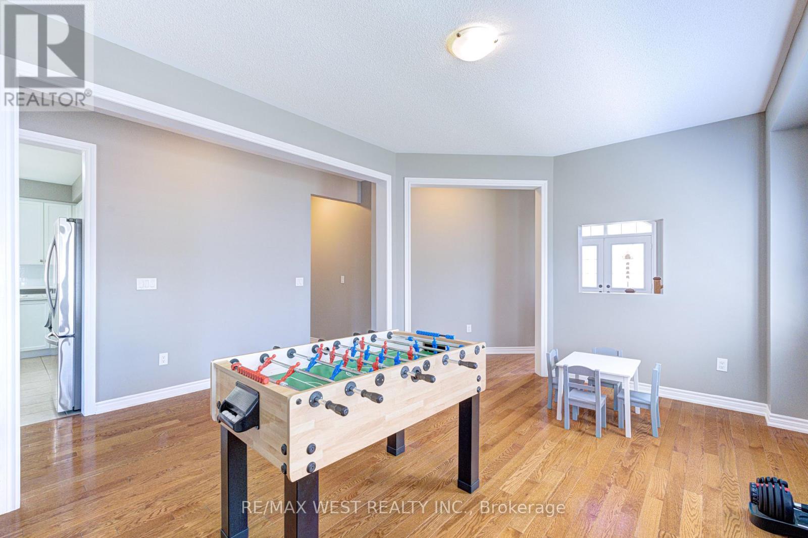 108 Decarolis Street, Essa, ON