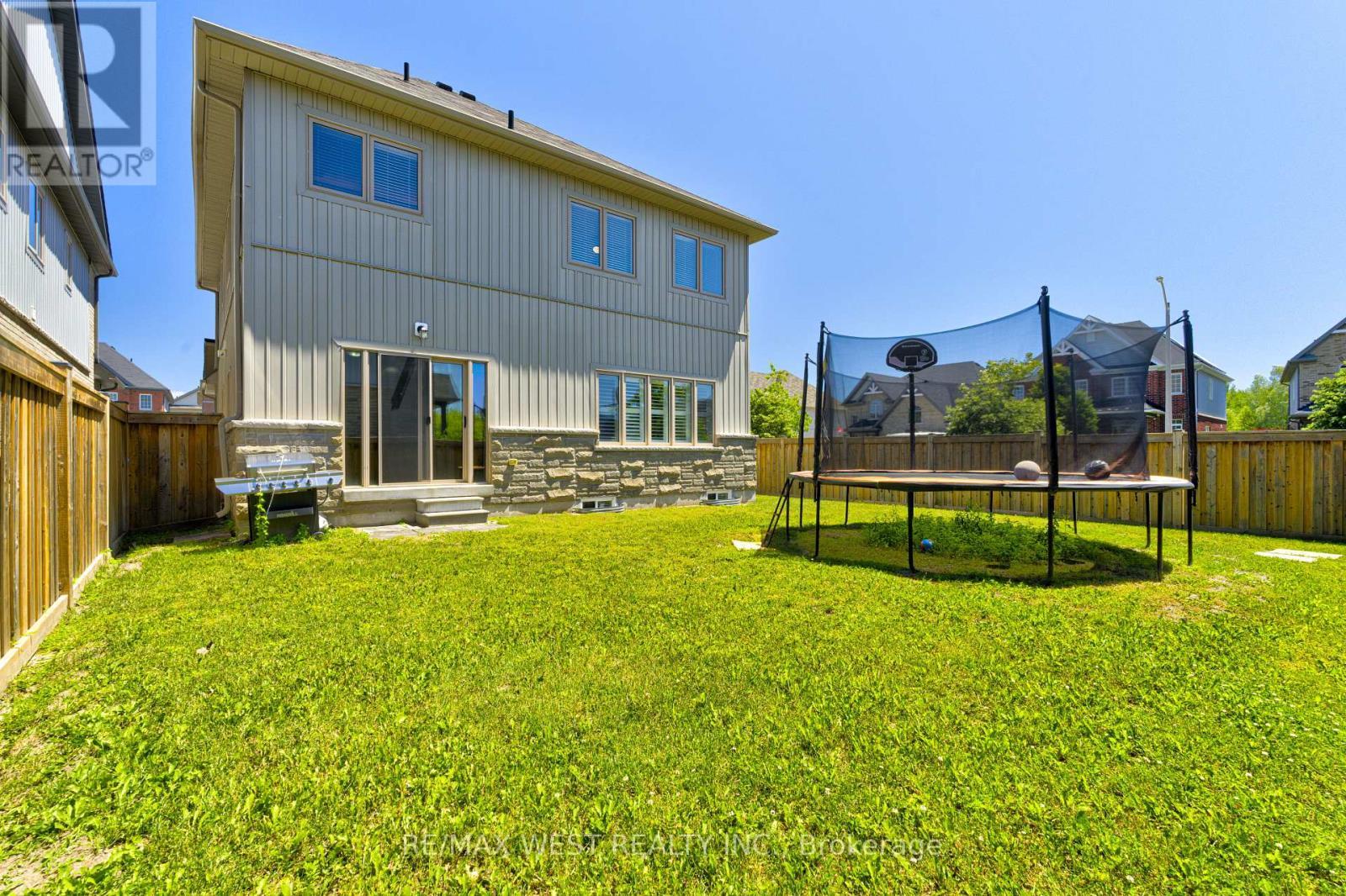 108 Decarolis Street, Essa, ON