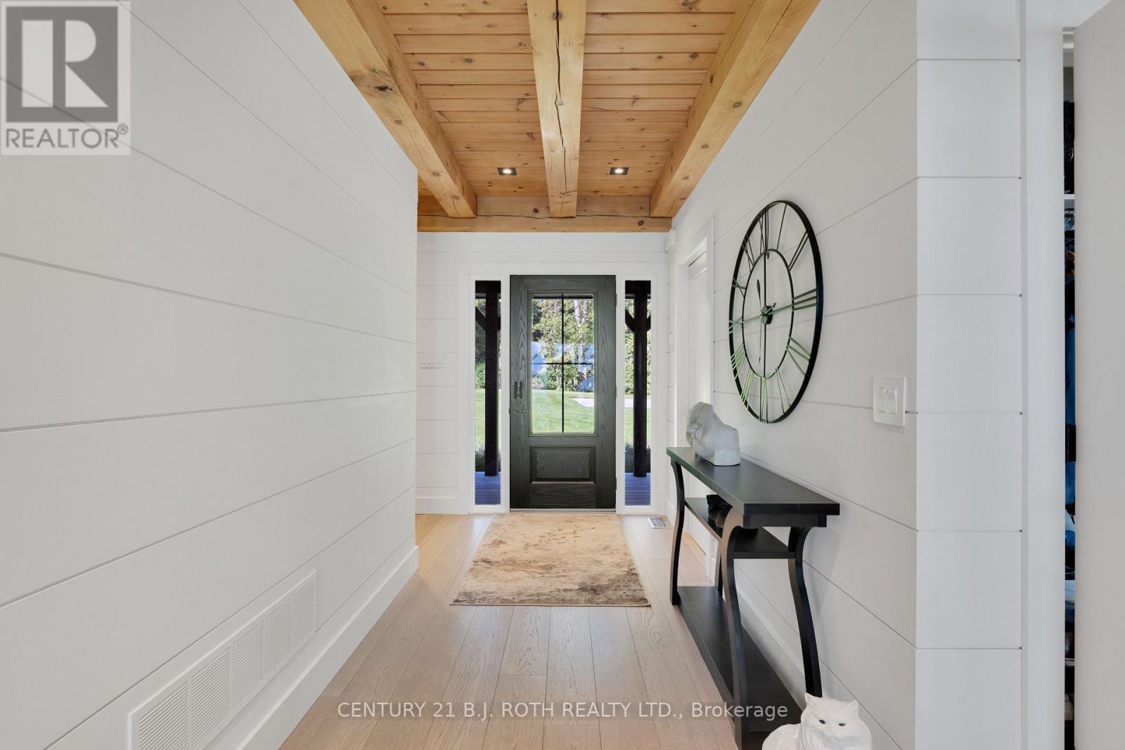 247 Lakeshore Road W, Oro-Medonte, ON