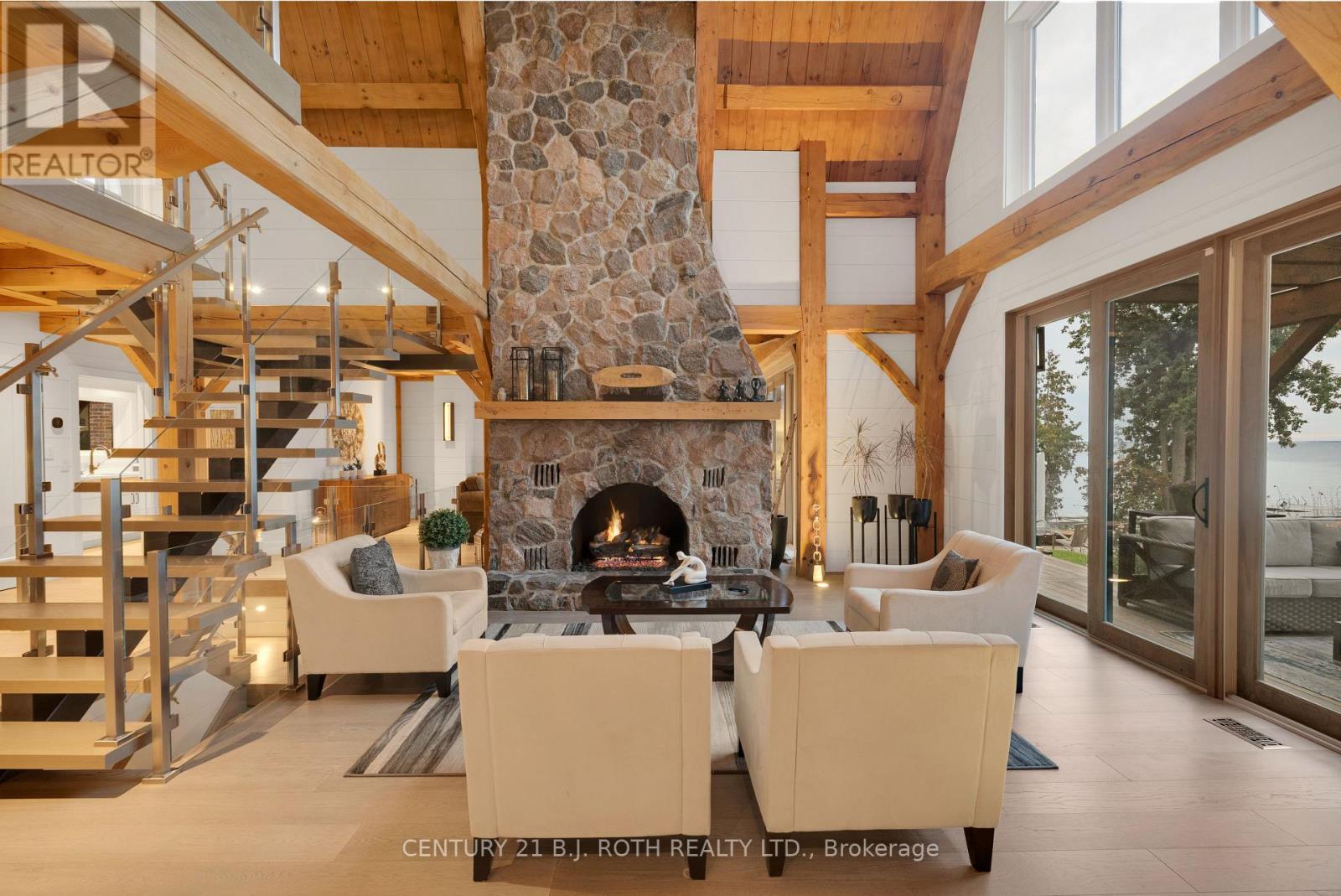 247 Lakeshore Road W, Oro-Medonte, ON