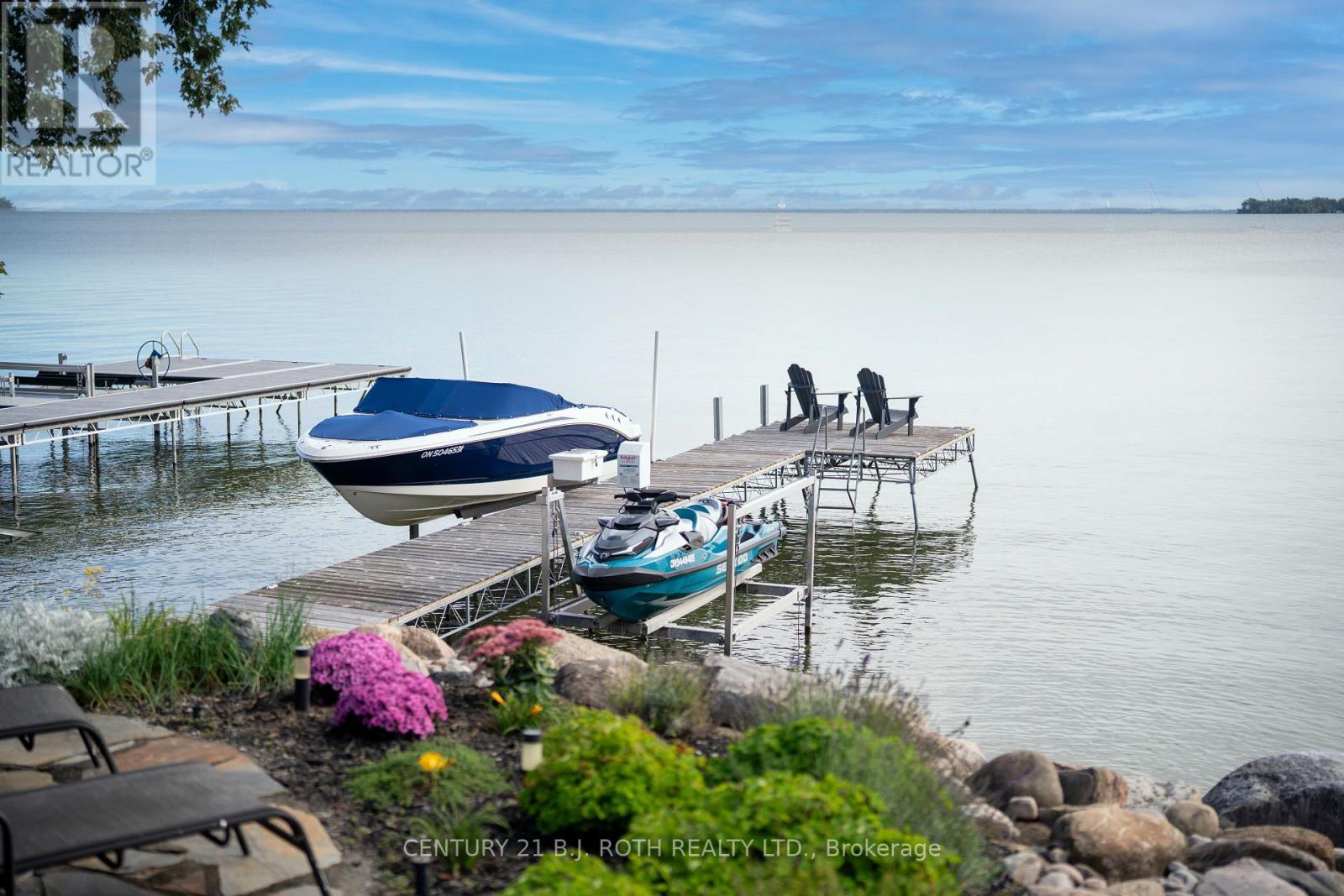 247 Lakeshore Road W, Oro-Medonte, ON