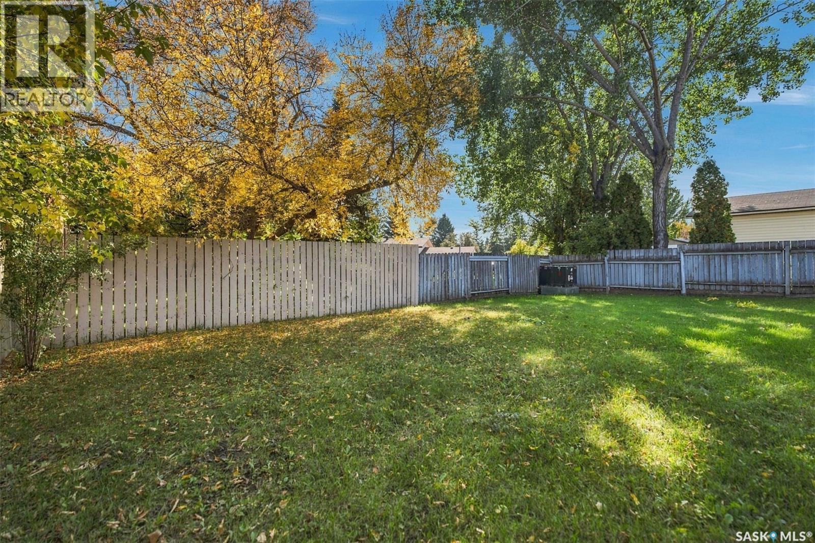 3343 Fairlight Drive, Saskatoon, SK