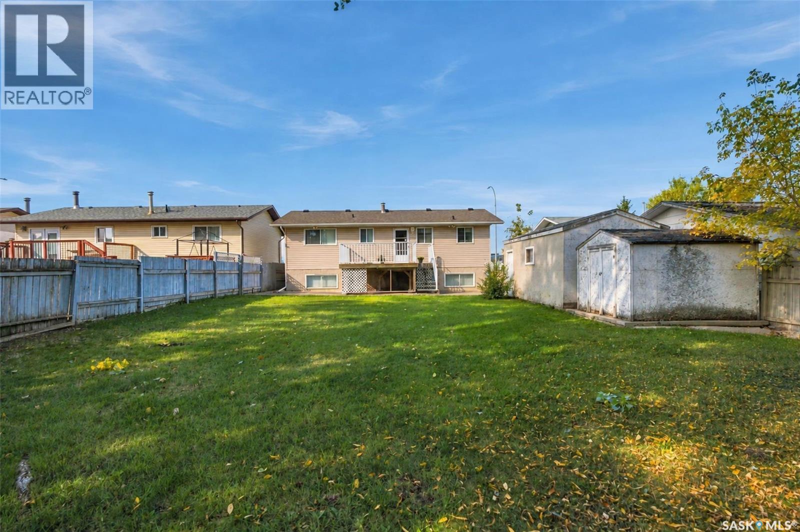 3343 Fairlight Drive, Saskatoon, SK