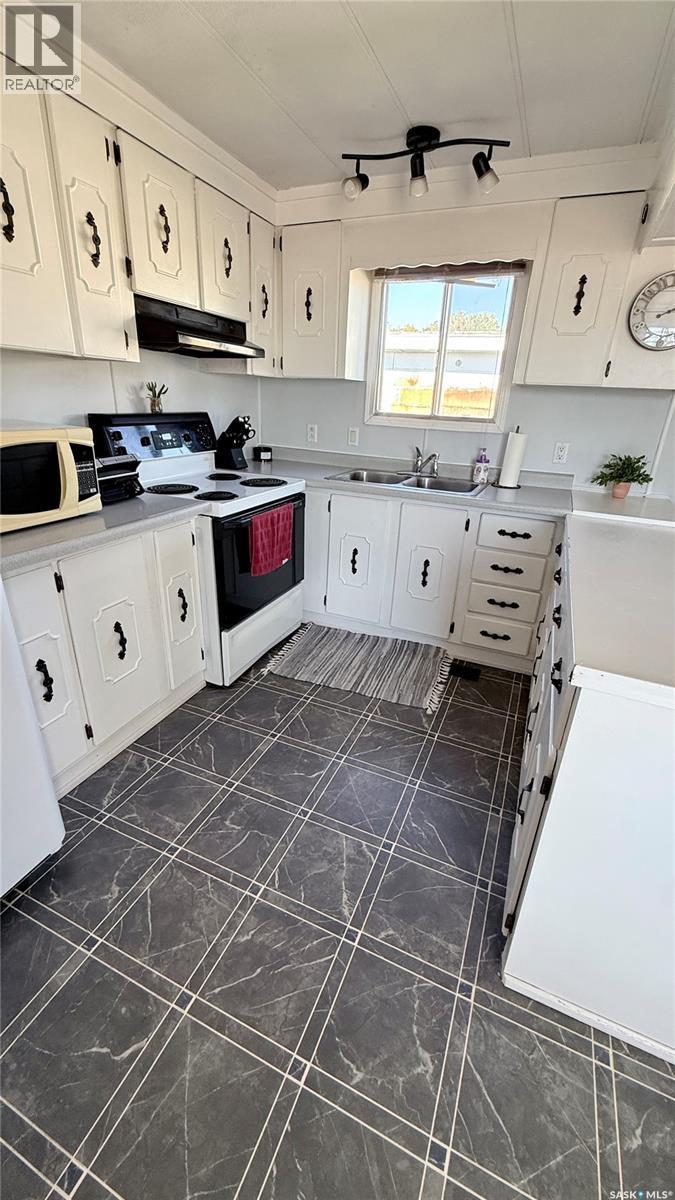 460 Willow Park Greens, Estevan, SK