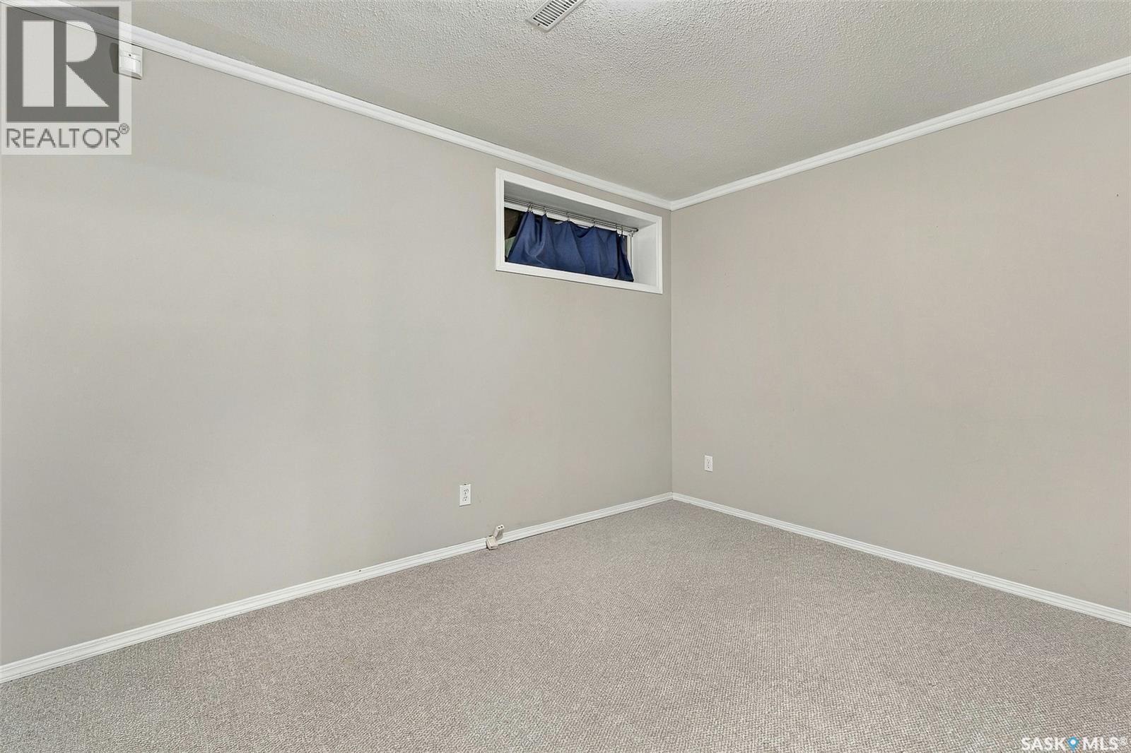 3917 Victoria Avenue, Regina, SK