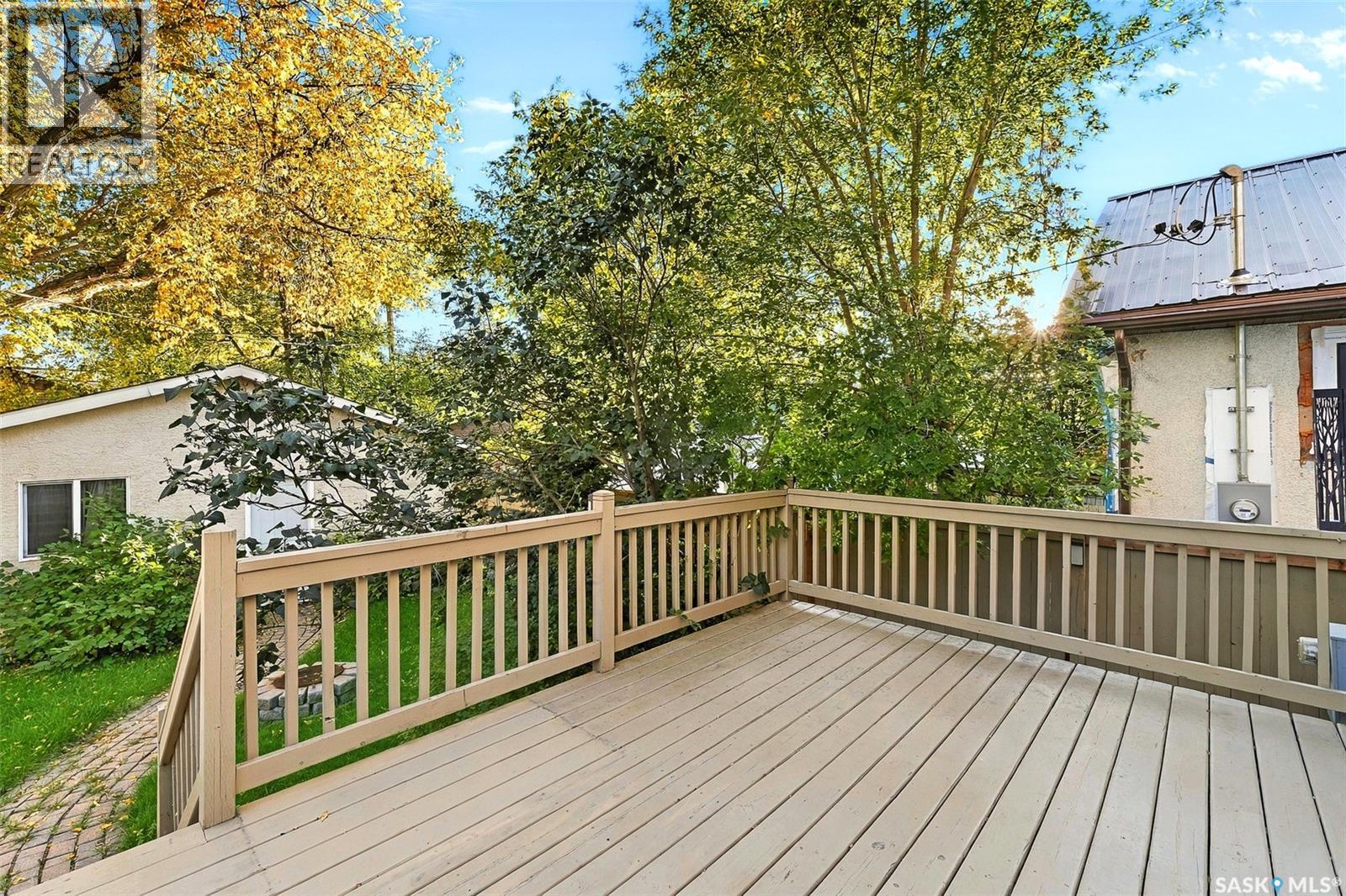 3917 Victoria Avenue, Regina, SK