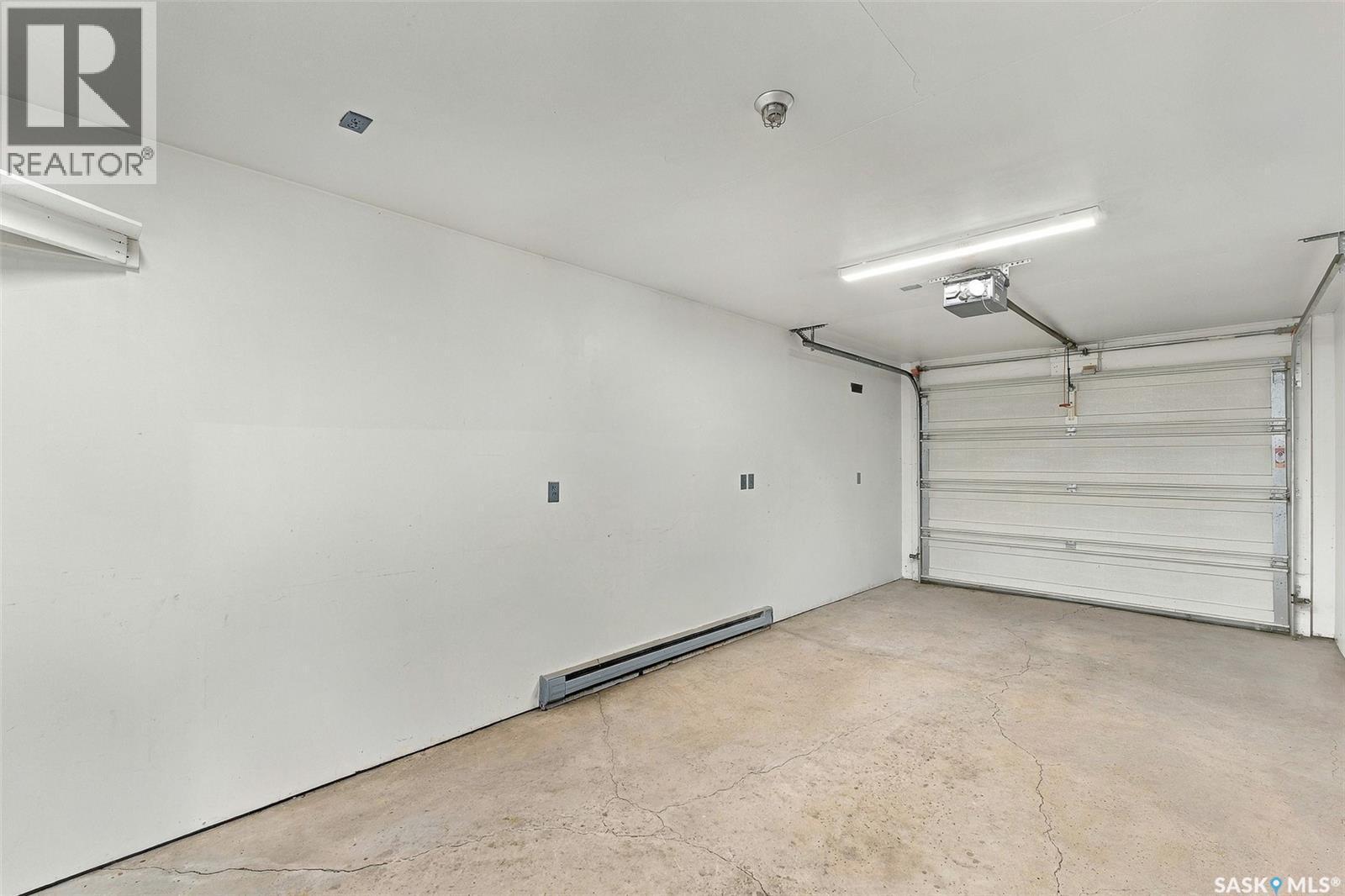 3917 Victoria Avenue, Regina, SK