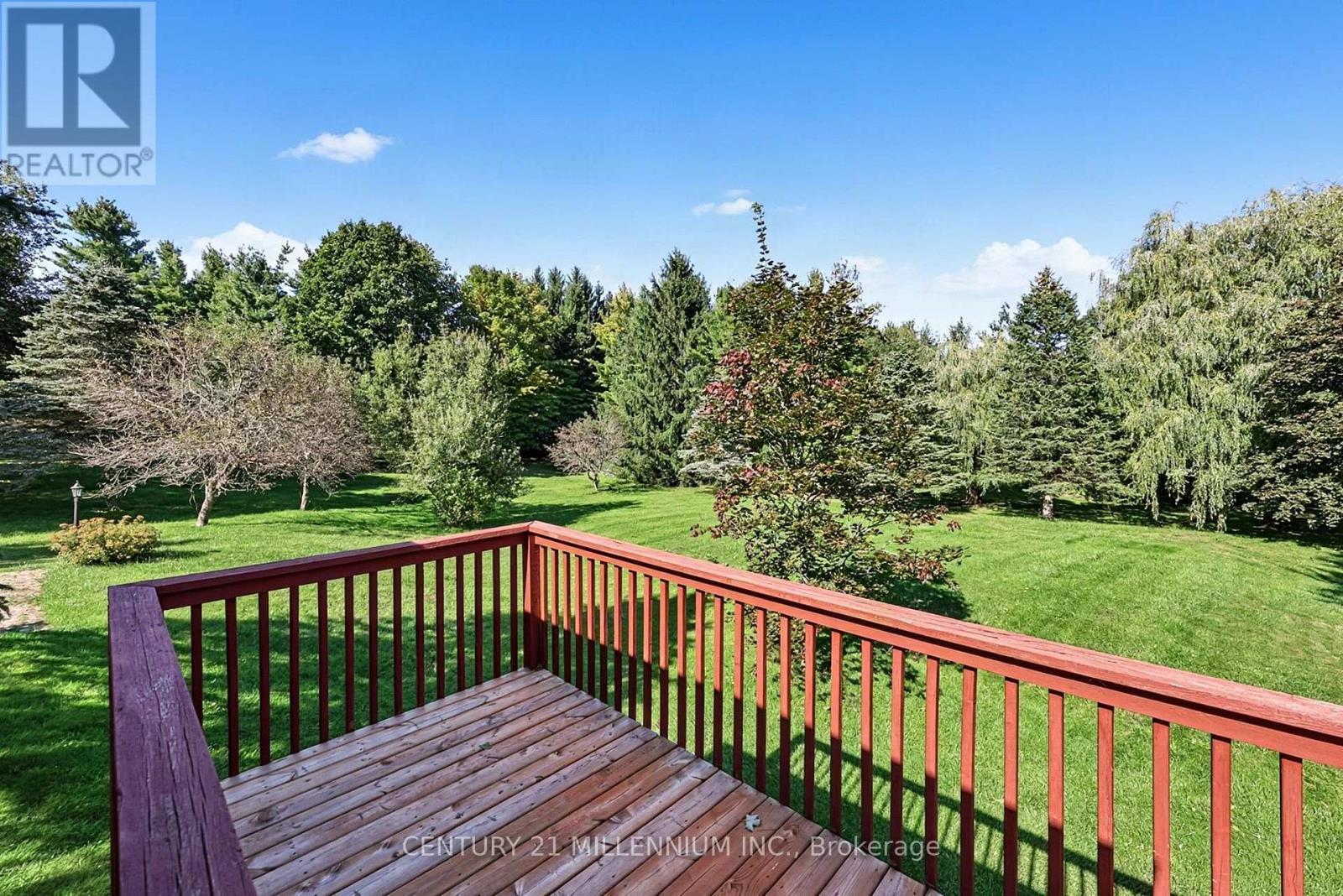 16 Tanglewood Drive, Caledon, ON