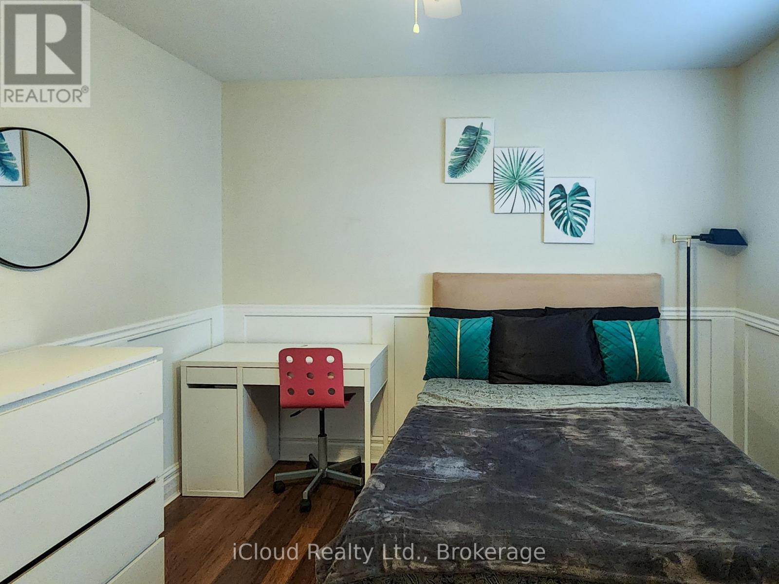 55 Magnificent Way, Hamilton, ON