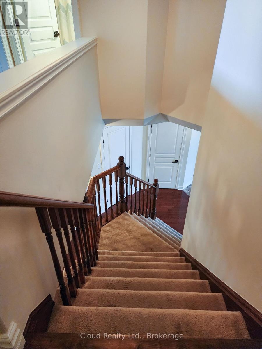 55 Magnificent Way, Hamilton, ON
