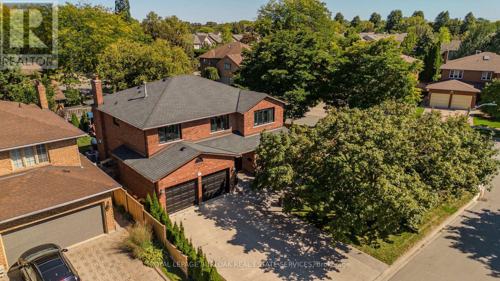541 Hambling Court, Burlington, ON