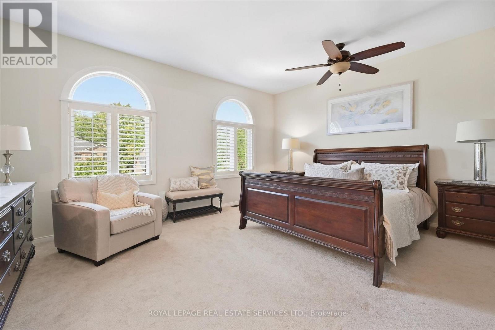 Primary Retreat w/a Luxurious Five-Piece Ensuite - 340 Oakridge Court, Oakville, ON