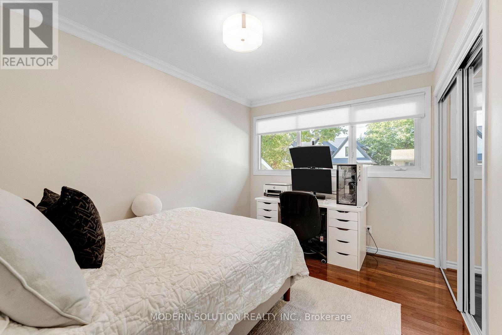 2250 Dunedin Road, Oakville, ON