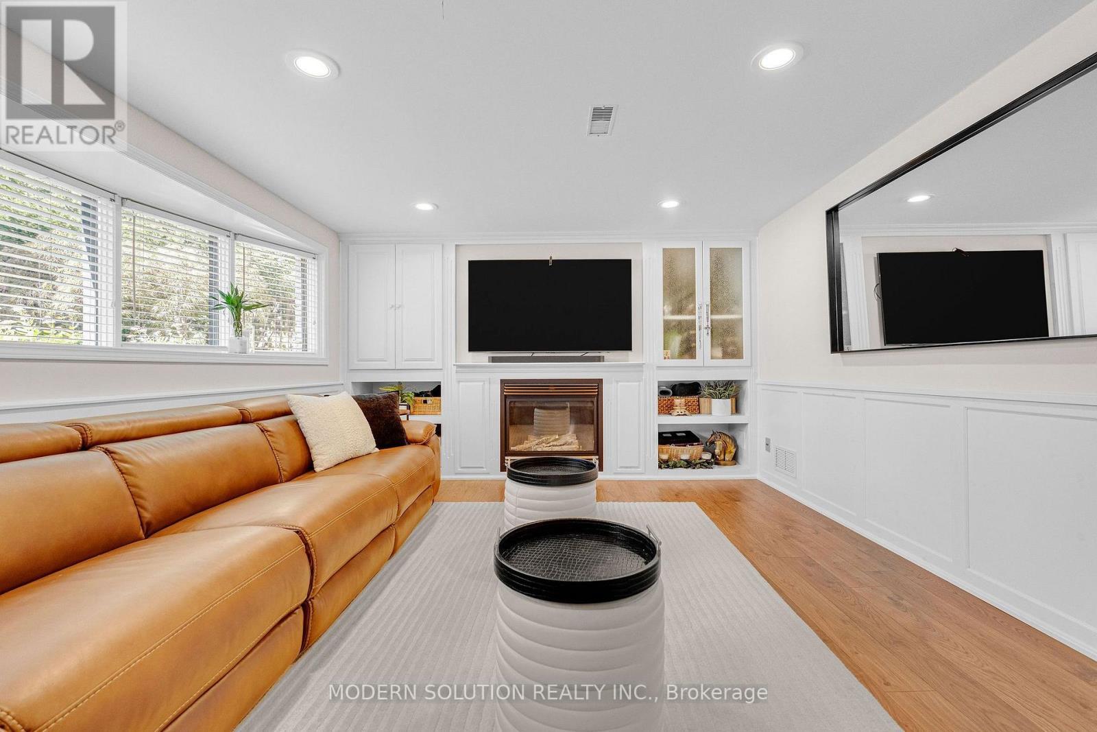 2250 Dunedin Road, Oakville, ON