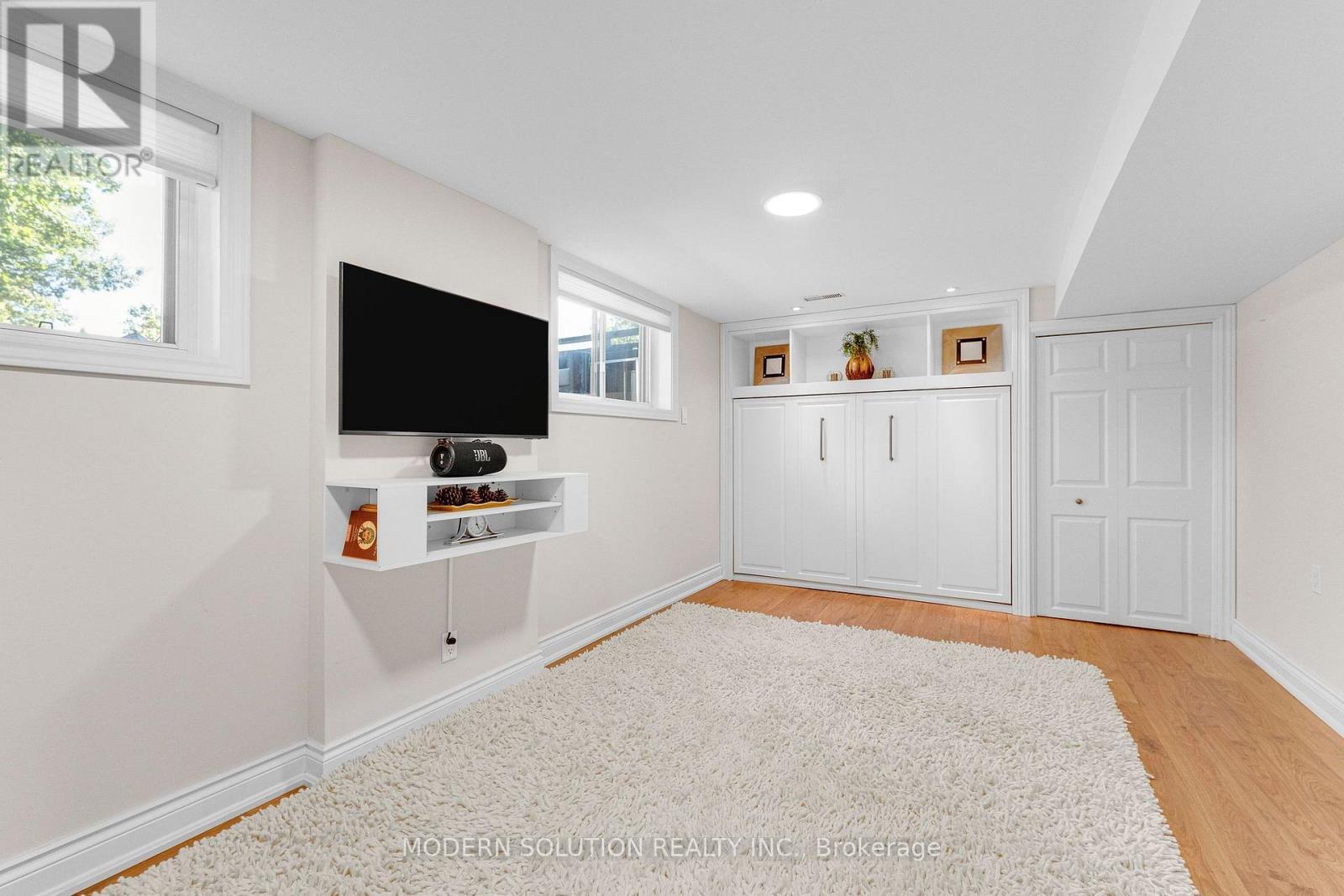 2250 Dunedin Road, Oakville, ON