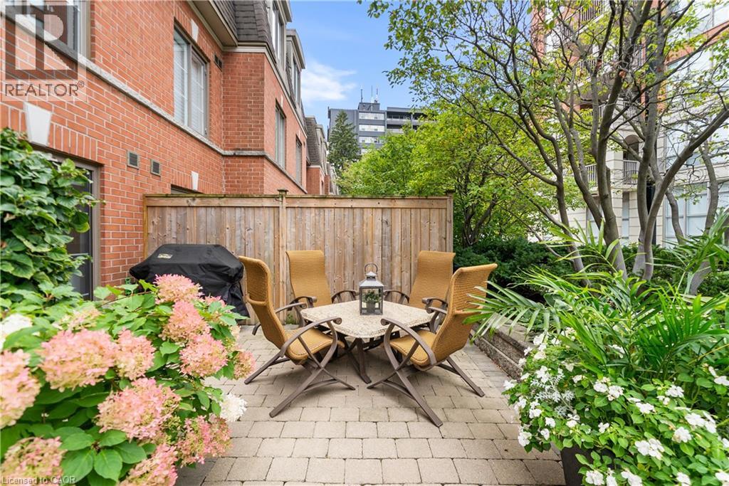 442 Maple Avenue Unit# Th9, Burlington, ON