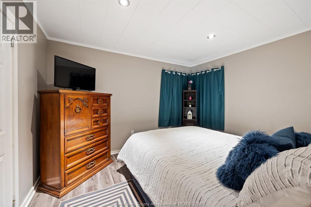 3672 Girardot, Windsor, ON