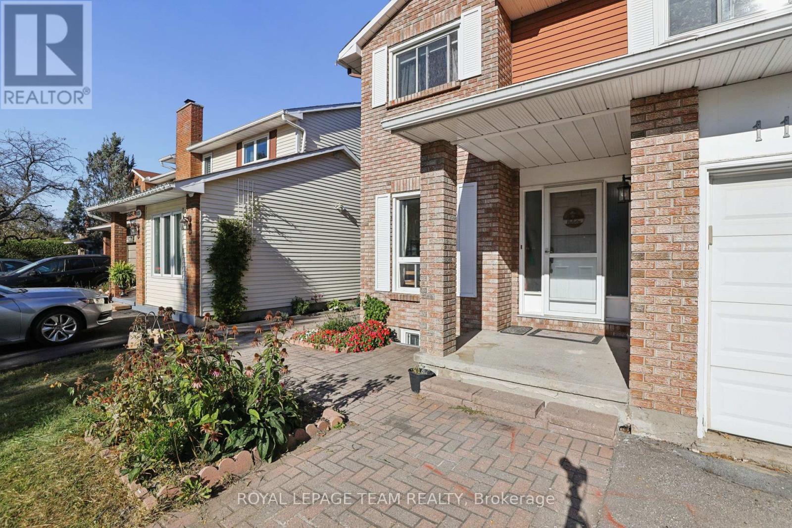1133 St Emmanuel Terrace, Ottawa, ON