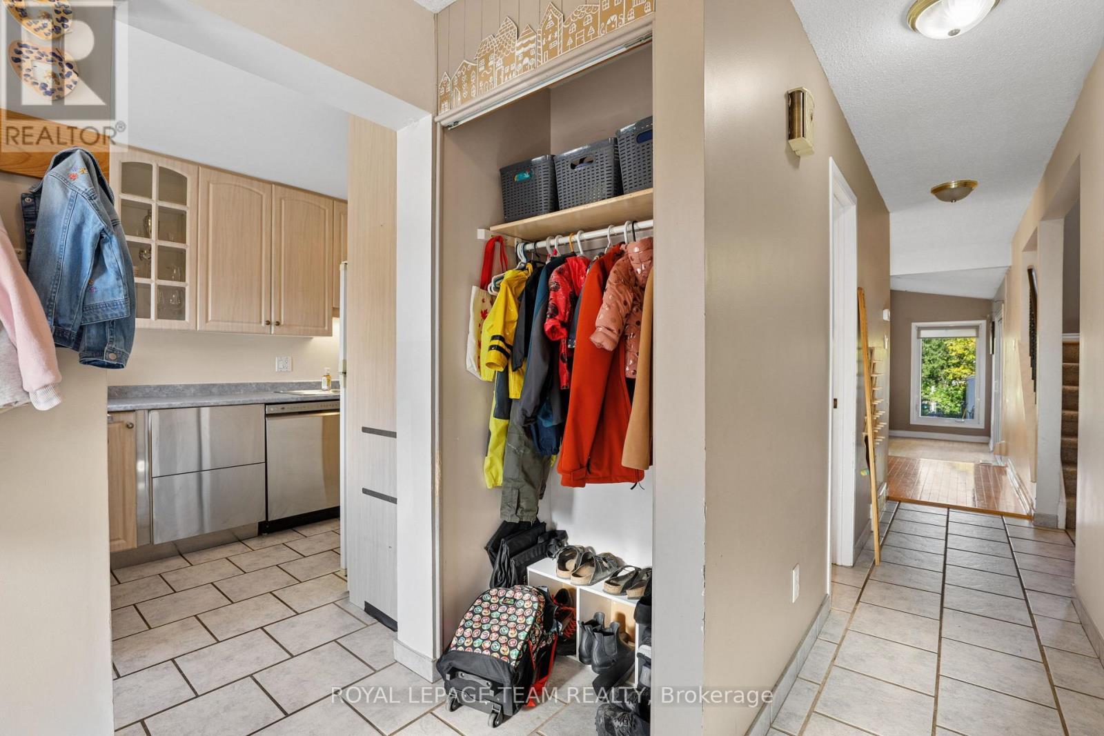 1133 St Emmanuel Terrace, Ottawa, ON