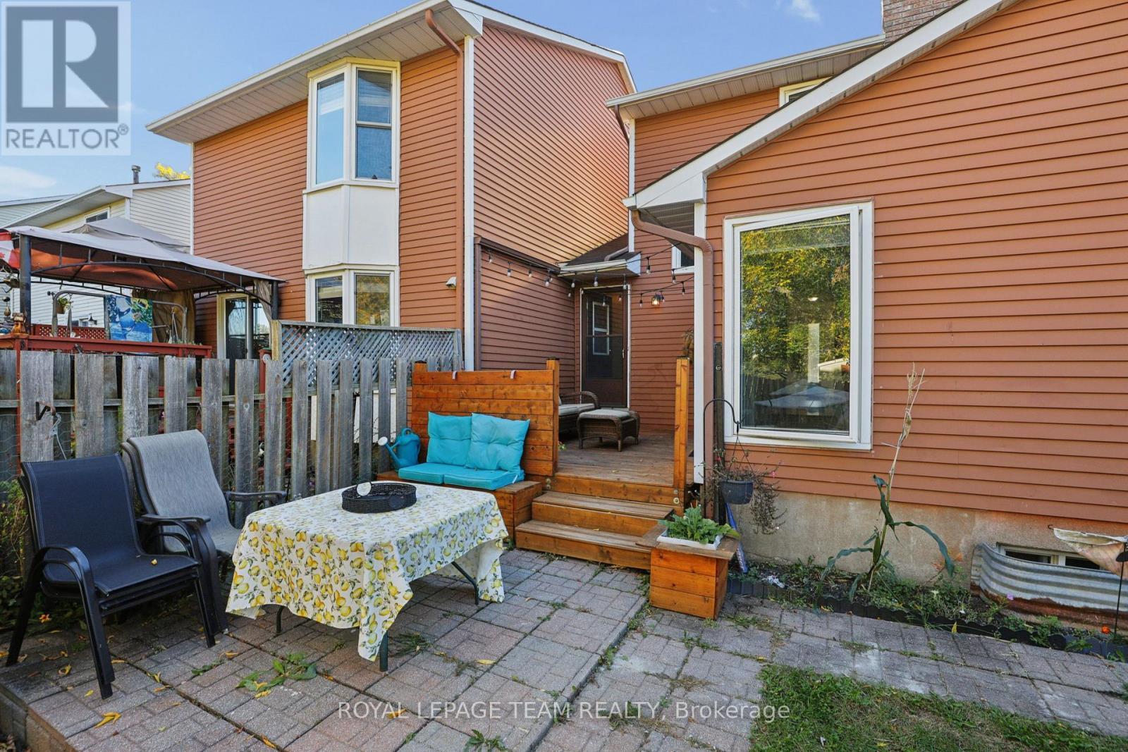 1133 St Emmanuel Terrace, Ottawa, ON