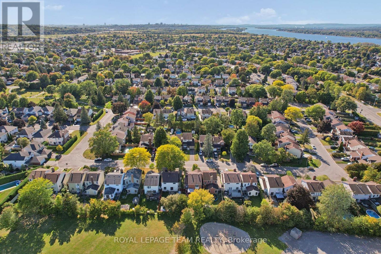 1133 St Emmanuel Terrace, Ottawa, ON