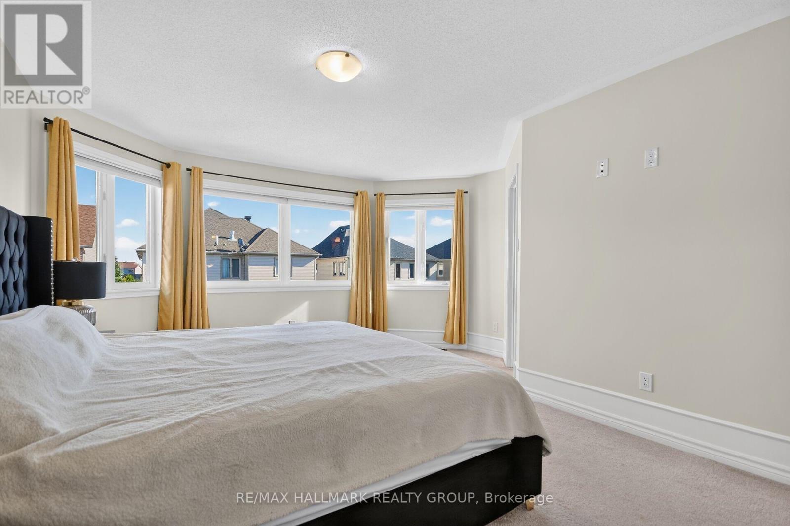 433 Cooks Mill Crescent, Ottawa, ON