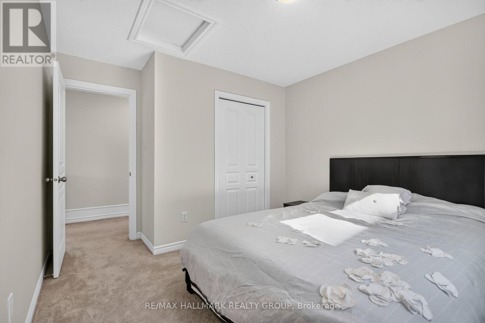 433 Cooks Mill Crescent, Ottawa, ON