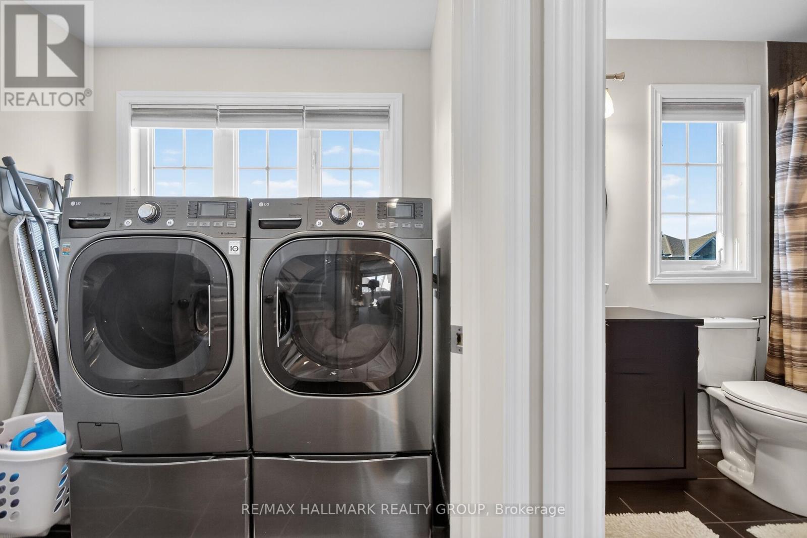 433 Cooks Mill Crescent, Ottawa, ON