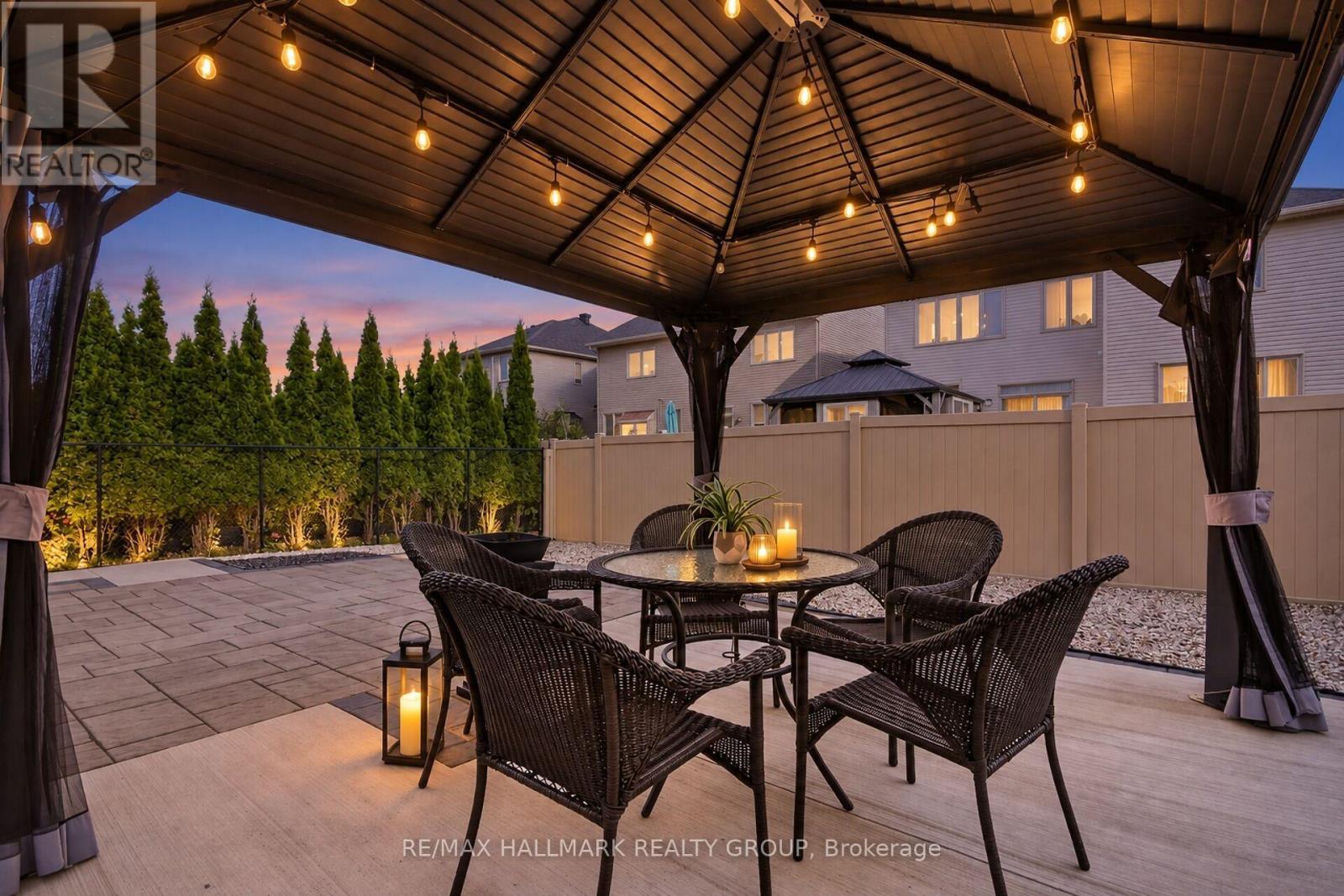433 Cooks Mill Crescent, Ottawa, ON