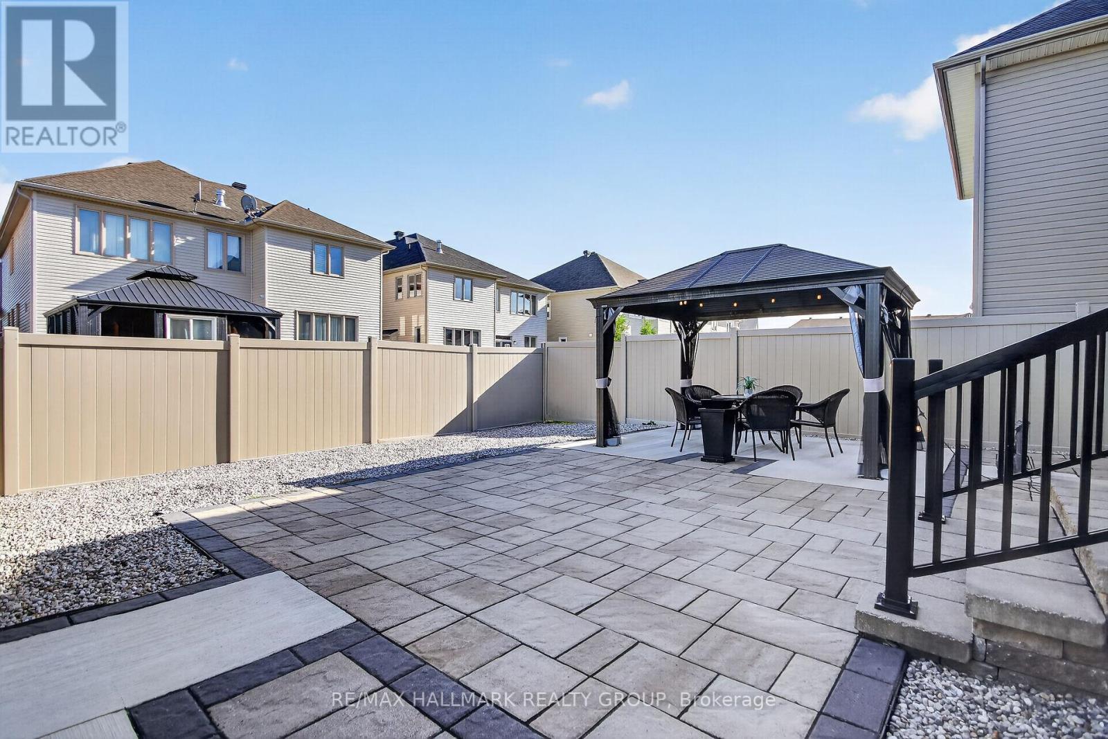 433 Cooks Mill Crescent, Ottawa, ON