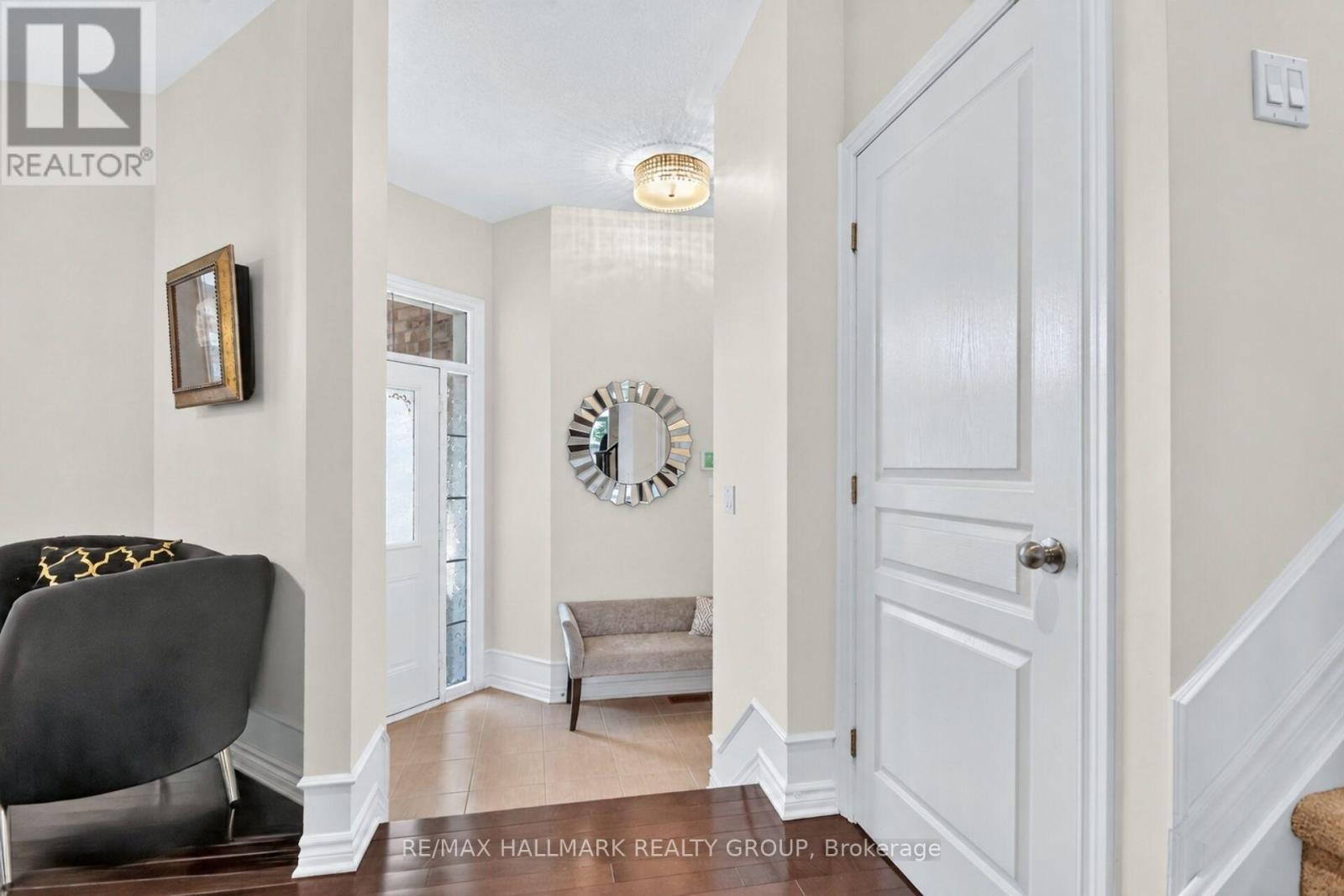 433 Cooks Mill Crescent, Ottawa, ON
