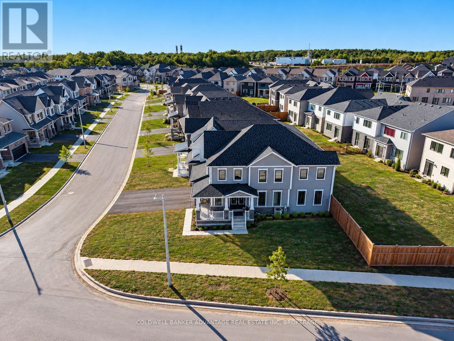 8 Downriver Drive, Welland (Dain City), ON