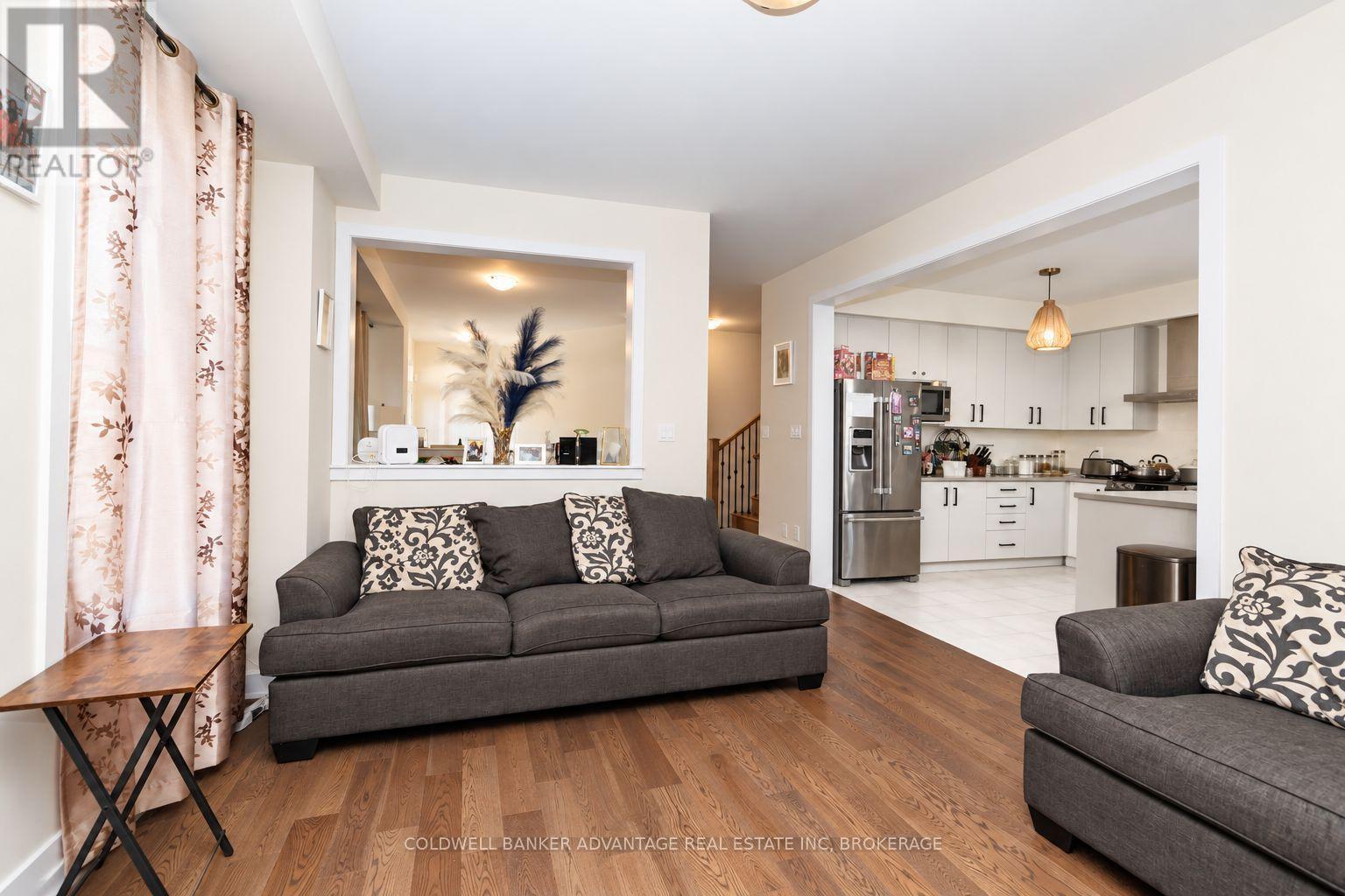 8 Downriver Drive, Welland (Dain City), ON